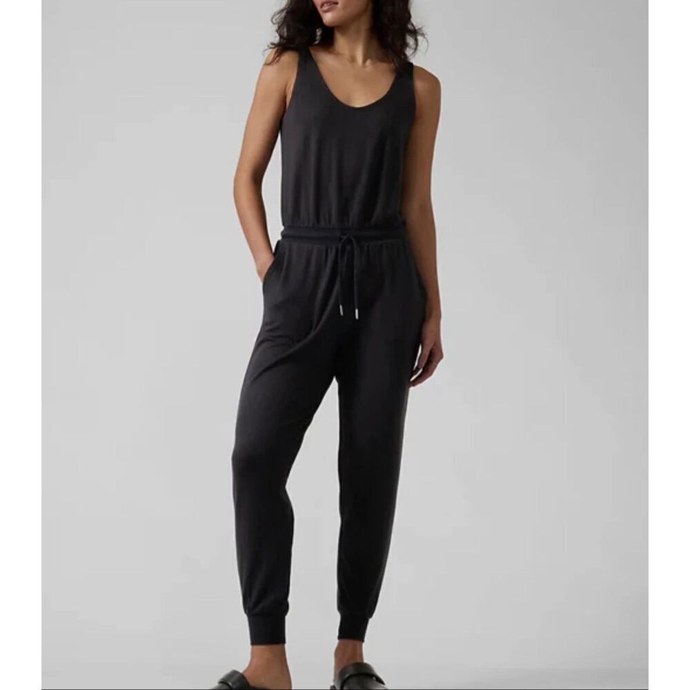 ATHLETA WOMEN'S BLACK SLEEVELESS BALANCE ROMPER JUMPSUIT TALL Sz Small‎